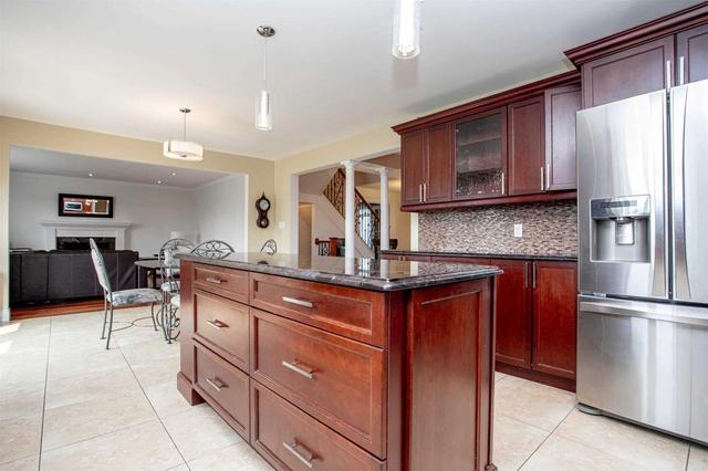 19 Kamal Dr, House detached with 4 bedrooms, 4 bathrooms and 6 parking in Sarnia ON | Image 39