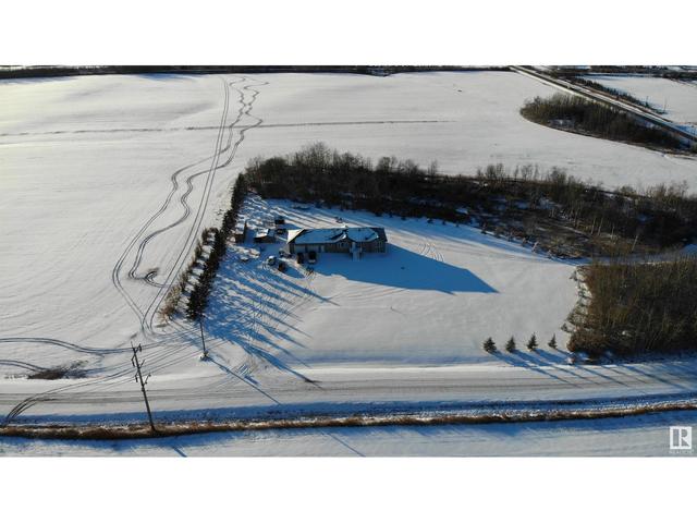 57328 Rge Rd 252, House detached with 5 bedrooms, 3 bathrooms and 20 parking in Sturgeon County AB | Image 14
