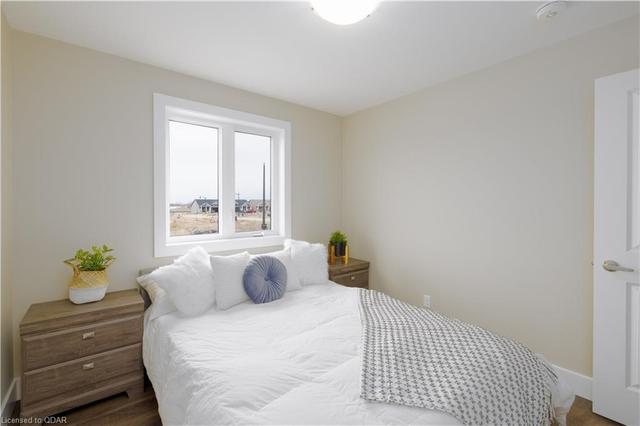 135 Farrington Crescent, House attached with 2 bedrooms, 2 bathrooms and 2 parking in Prince Edward County ON | Image 14