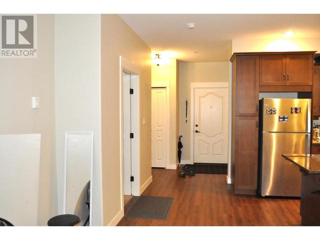 303 - 755 Mcgill Rd, Condo with 1 bedrooms, 1 bathrooms and null parking in Kamloops BC | Image 4