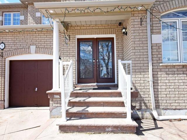 9 Heartleaf Cres, House detached with 4 bedrooms, 5 bathrooms and 6 parking in Brampton ON | Image 23