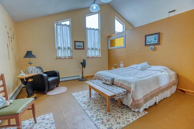 5737 Clair Road, House detached with 3 bedrooms, 2 bathrooms and 12 parking in South Frontenac ON | Image 40