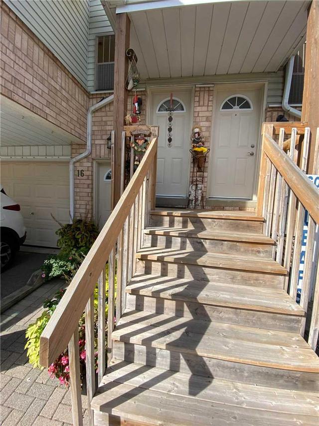 16a Wylie Circ, Townhouse with 2 bedrooms, 1 bathrooms and 2 parking in Halton Hills ON | Image 5