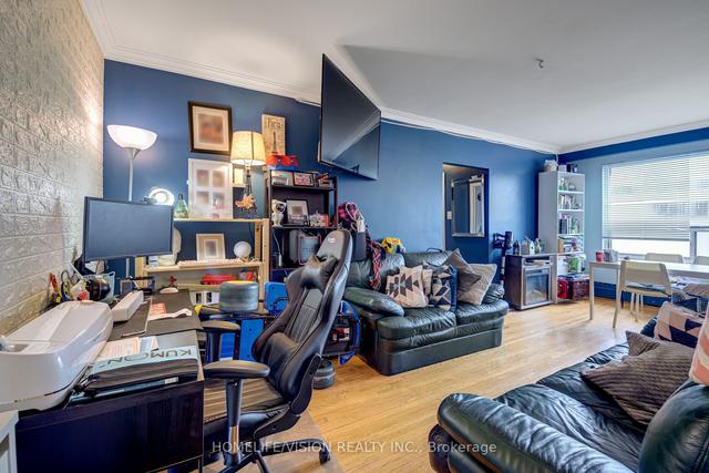 2639 Keele St, House detached with 9 bedrooms, 12 bathrooms and 12 parking in Toronto ON | Image 24