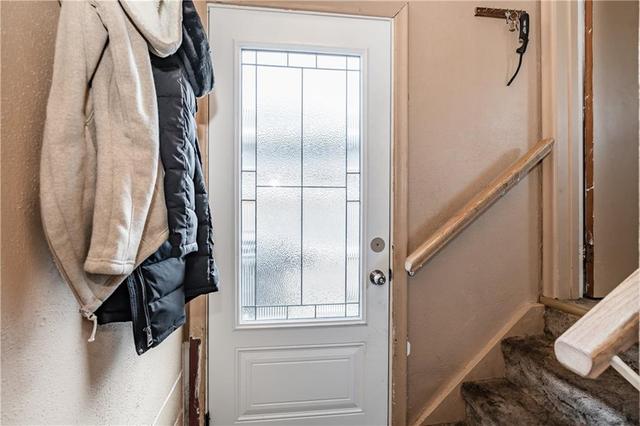 1313 Fisher Avenue, House detached with 3 bedrooms, 1 bathrooms and 2 parking in Burlington ON | Image 15