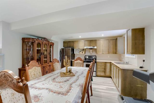 50 Dells Cres, House detached with 4 bedrooms, 6 bathrooms and 6 parking in Brampton ON | Image 24