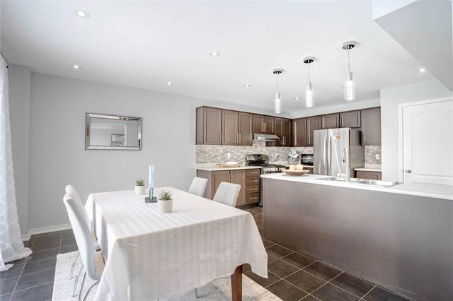 53 Reid Rd, House detached with 4 bedrooms, 3 bathrooms and 4 parking in Bradford West Gwillimbury ON | Image 7