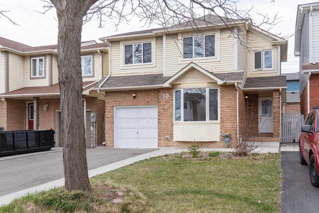 10 Saint Tropez Crt, House detached with 3 bedrooms, 3 bathrooms and 5 parking in Brampton ON | Image 1