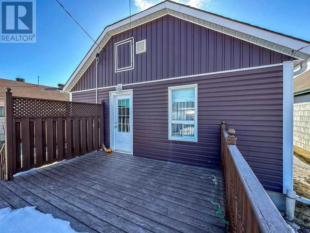 350 Cambridge Ave, House detached with 2 bedrooms, 1 bathrooms and null parking in Iroquois Falls ON | Image 34