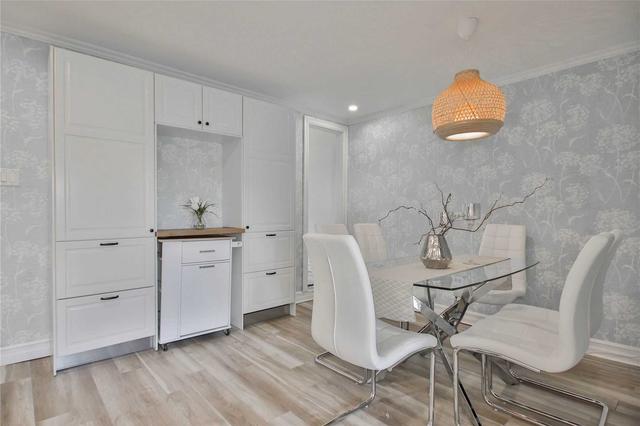 toronto - 233 Sixth St, House attached with 3 bedrooms, 2 bathrooms and 2 parking in Toronto ON | Image 7