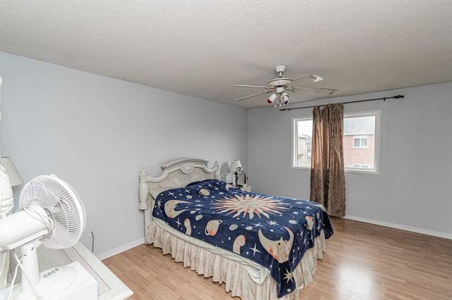 5 Blue Lake Ave, House detached with 4 bedrooms, 4 bathrooms and 6 parking in Brampton ON | Image 6