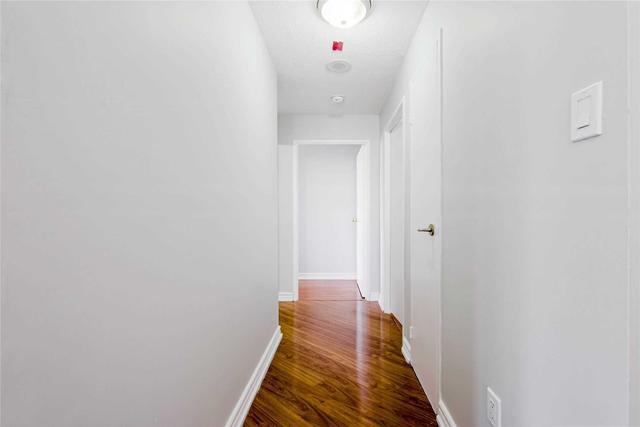 1202 - 10 Markbrook Lane, Condo with 2 bedrooms, 2 bathrooms and 2 parking in Toronto ON | Image 21