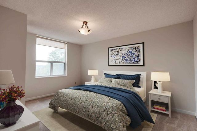 510 - 60 Inverlochy Blvd, Condo with 3 bedrooms, 2 bathrooms and 1 parking in Markham ON | Image 8
