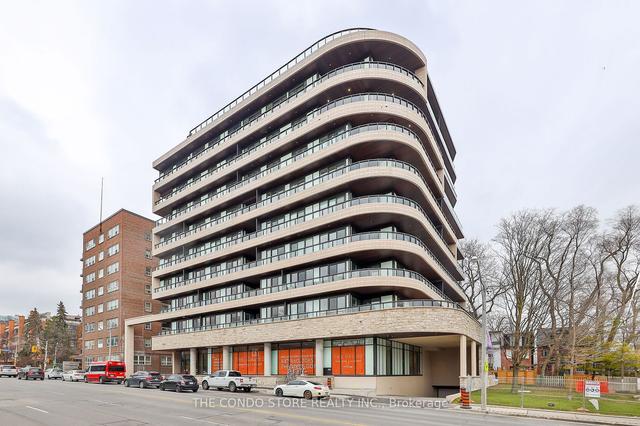 502 - 285 Avenue Rd, Condo with 2 bedrooms, 3 bathrooms and 1 parking in Toronto ON | Image 12