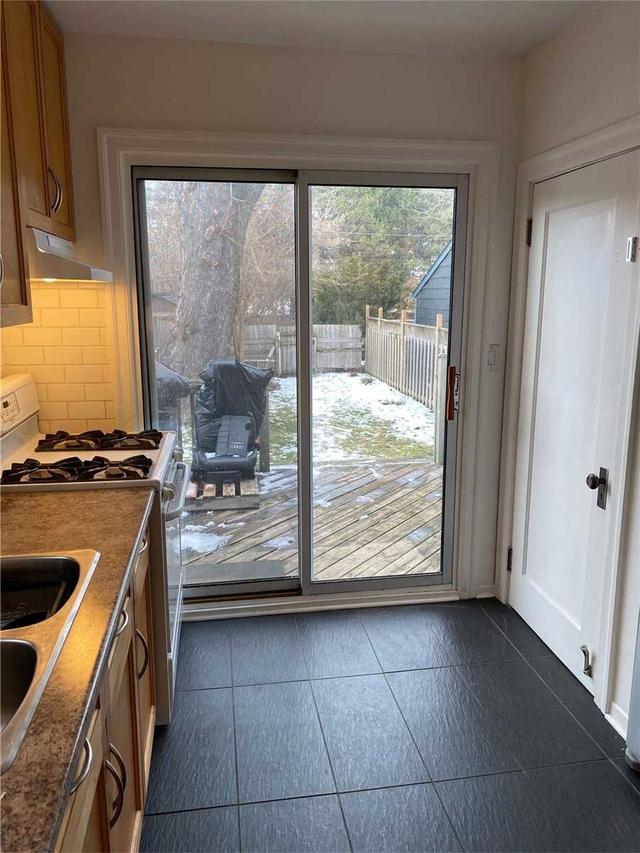 (upper - 162 Eileen Ave, House detached with 2 bedrooms, 1 bathrooms and 1 parking in Toronto ON | Image 7