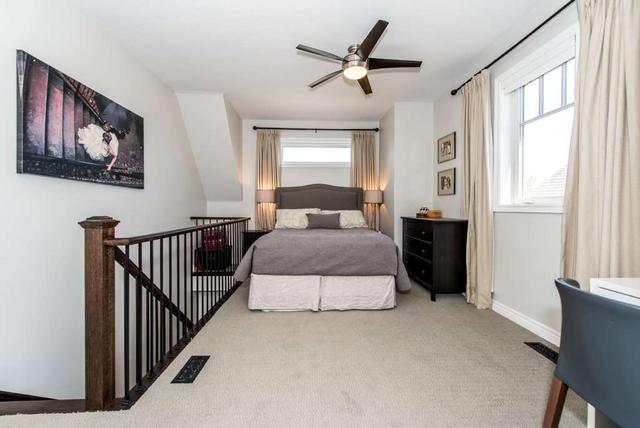 8 - 200 Annette St, Townhouse with 3 bedrooms, 3 bathrooms and 1 parking in Toronto ON | Image 11