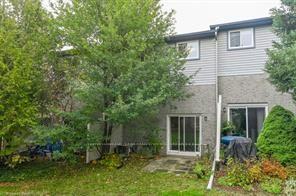 8 - 589 Beechwood Dr, Townhouse with 3 bedrooms, 2 bathrooms and 2 parking in Waterloo ON | Image 24