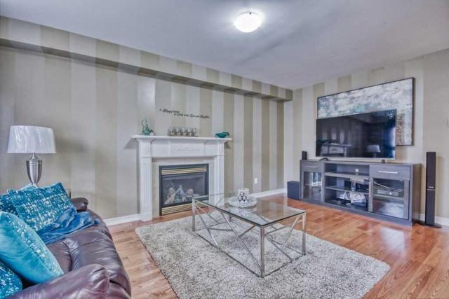104 Telford St, House detached with 3 bedrooms, 3 bathrooms and 4 parking in Ajax ON | Image 12