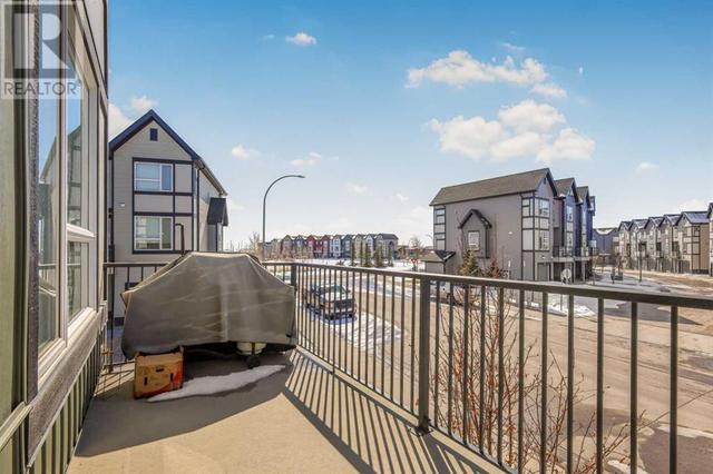 18 Evanscrest Park Nw, House attached with 3 bedrooms, 2 bathrooms and 3 parking in Calgary AB | Image 15