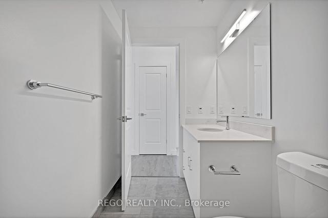 1312 - 15 Glebe St, Condo with 2 bedrooms, 2 bathrooms and 1 parking in Cambridge ON | Image 3