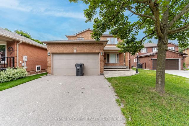 42 Braemore Rd, House detached with 3 bedrooms, 4 bathrooms and 6 parking in Brampton ON | Image 1