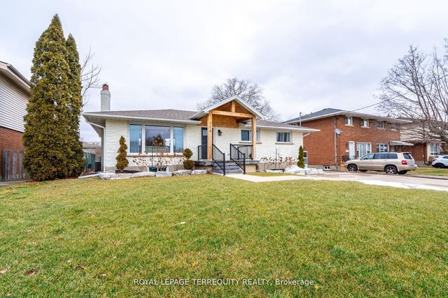 116 Sullivan Ave, House detached with 3 bedrooms, 2 bathrooms and 8 parking in Thorold ON | Image 1