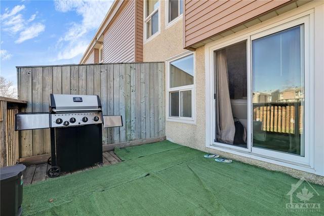 3415 Uplands Drive, Townhouse with 3 bedrooms, 2 bathrooms and 1 parking in Ottawa ON | Image 28
