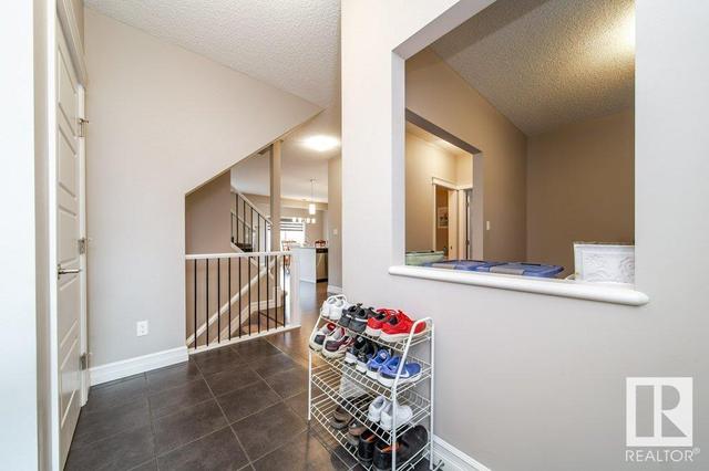 7904 18 Av Sw Sw, House detached with 4 bedrooms, 2 bathrooms and null parking in Edmonton AB | Card Image