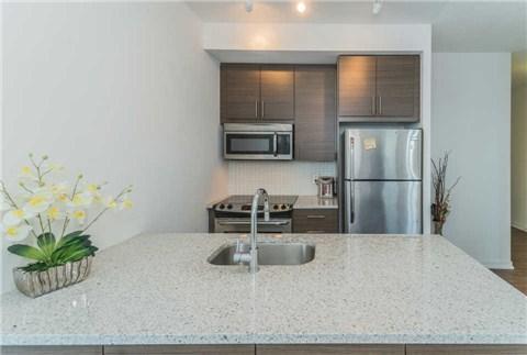 3302 - 70 Forest Manor Rd, Condo with 3 bedrooms, 2 bathrooms and null parking in Toronto ON | Image 9