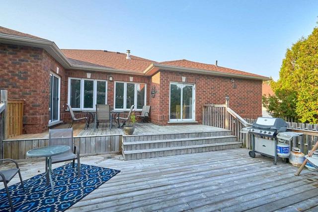 78 Fairway Cres, House detached with 3 bedrooms, 4 bathrooms and 8 parking in Wasaga Beach ON | Image 8