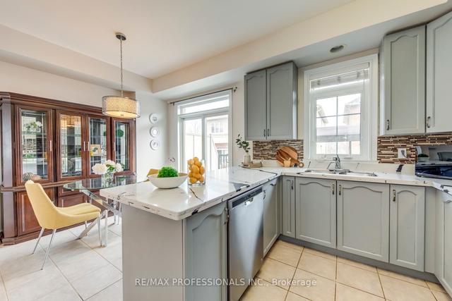 102 Ramage Lane, House attached with 3 bedrooms, 3 bathrooms and 2 parking in Toronto ON | Image 11