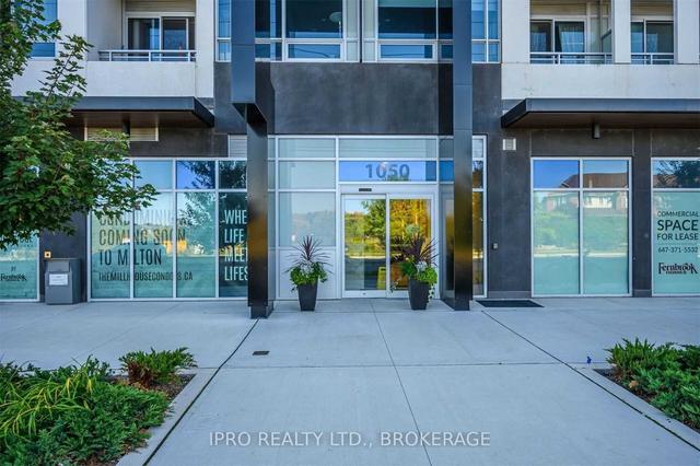 1208 - 1050 Main St, Condo with 2 bedrooms, 2 bathrooms and 2 parking in Milton ON | Image 12