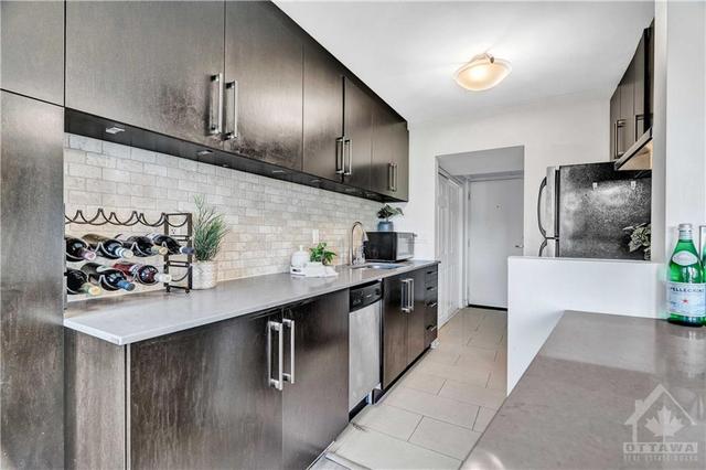 222 - 12 Corkstown Road, Condo with 2 bedrooms, 1 bathrooms and 1 parking in Ottawa ON | Image 6