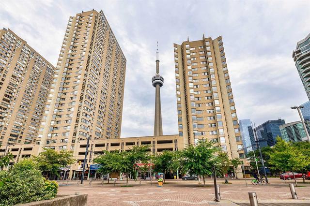 708 - 260 Queens Quay W, Condo with 1 bedrooms, 1 bathrooms and 0 parking in Toronto ON | Image 1