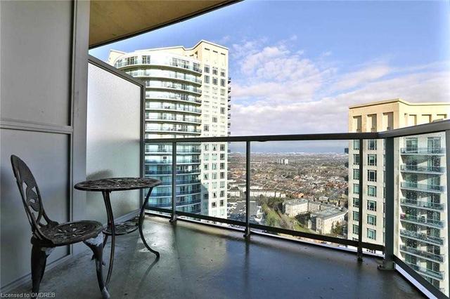 2702 - 70 Absolute Ave, Condo with 2 bedrooms, 2 bathrooms and 1 parking in Mississauga ON | Image 4