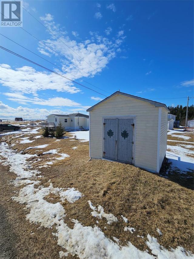 9 Codrick's Cove Road, House detached with 3 bedrooms, 1 bathrooms and null parking in Change Islands NL | Image 3