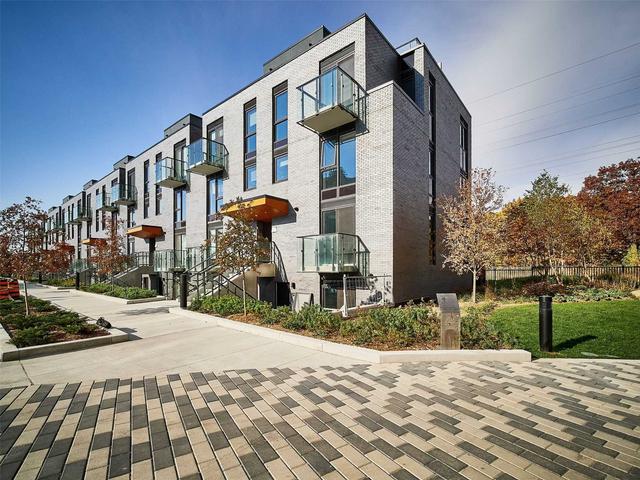 th50 - 10 Brin Dr, Townhouse with 3 bedrooms, 2 bathrooms and 1 parking in Toronto ON | Image 1