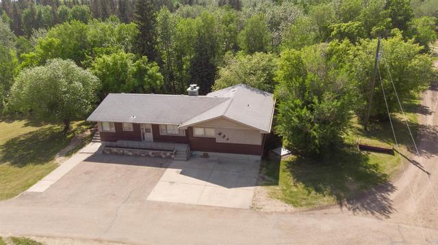 38052 Range Road 275, House detached with 5 bedrooms, 2 bathrooms and 4 parking in Red Deer County AB | Image 5