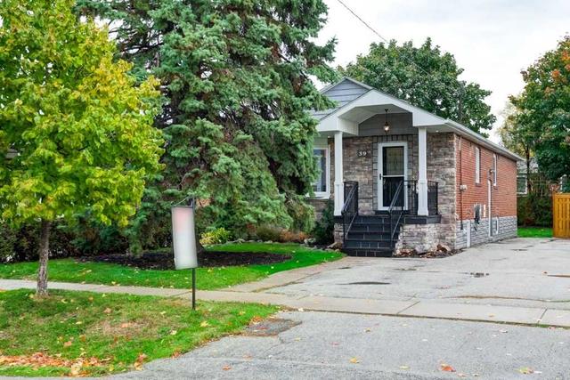 39 Brawley Ave, House detached with 3 bedrooms, 2 bathrooms and 2 parking in Toronto ON | Image 1