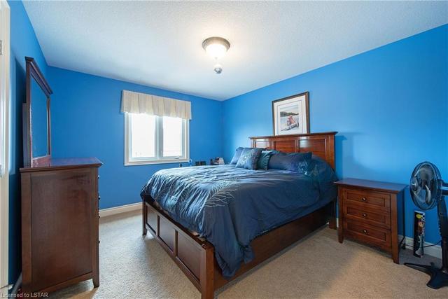 3295 Mclauchlan Court, House detached with 4 bedrooms, 2 bathrooms and 4 parking in London ON | Image 33