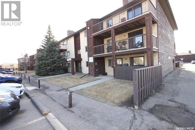 305 - 51 Rodenbush Drive, Condo with 2 bedrooms, 1 bathrooms and null parking in Regina SK | Image 2