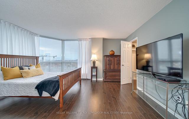 1101 - 360 Watson St W, Condo with 2 bedrooms, 2 bathrooms and 1 parking in Whitby ON | Image 25