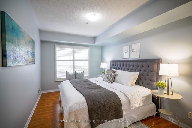 107 - 10 Mendelssohn St, Condo with 3 bedrooms, 2 bathrooms and 1 parking in Toronto ON | Image 9