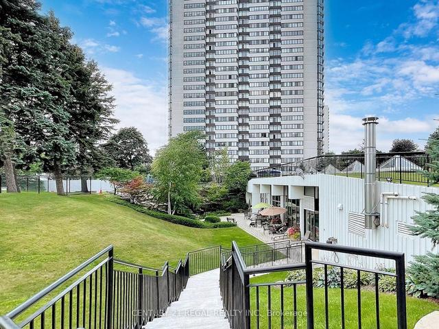 1907 - 1555 Finch Ave E, Condo with 2 bedrooms, 3 bathrooms and 2 parking in Toronto ON | Image 31