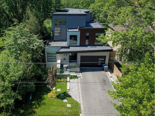 872 Hampton Cres, House detached with 4 bedrooms, 5 bathrooms and 6 parking in Mississauga ON | Image 1