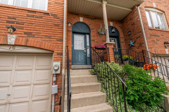 76 Aspen Pkwy, Townhouse with 3 bedrooms, 2 bathrooms and 2 parking in Whitby ON | Card Image