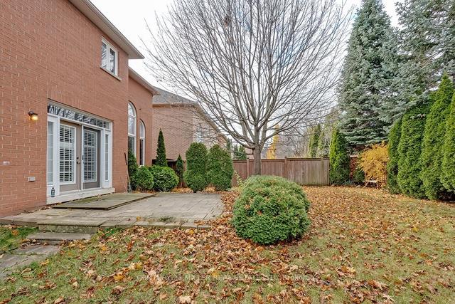 3323 Fox Run Circ, House detached with 4 bedrooms, 4 bathrooms and 6 parking in Oakville ON | Image 29