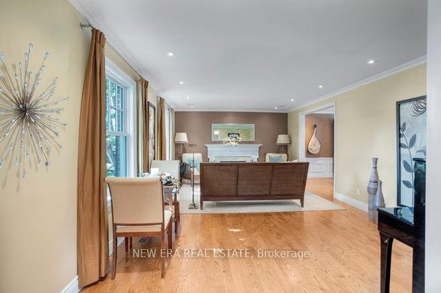 161 Dornie Rd, House detached with 4 bedrooms, 3 bathrooms and 12 parking in Oakville ON | Image 23