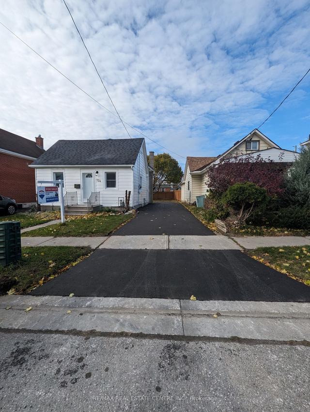 324 French St, House detached with 2 bedrooms, 2 bathrooms and 3 parking in Oshawa ON | Image 15