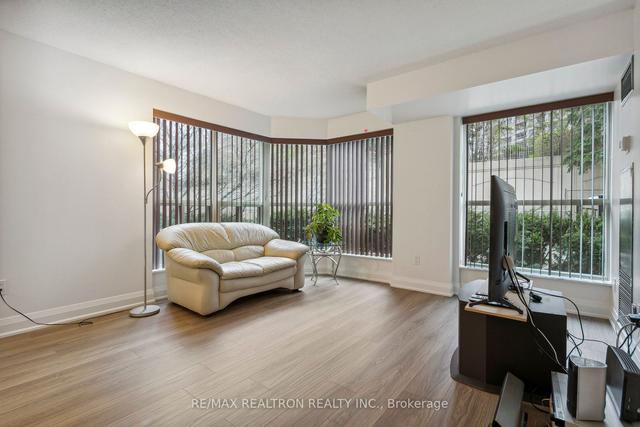 207 - 325 Webb Dr, Condo with 2 bedrooms, 2 bathrooms and 1 parking in Mississauga ON | Image 35